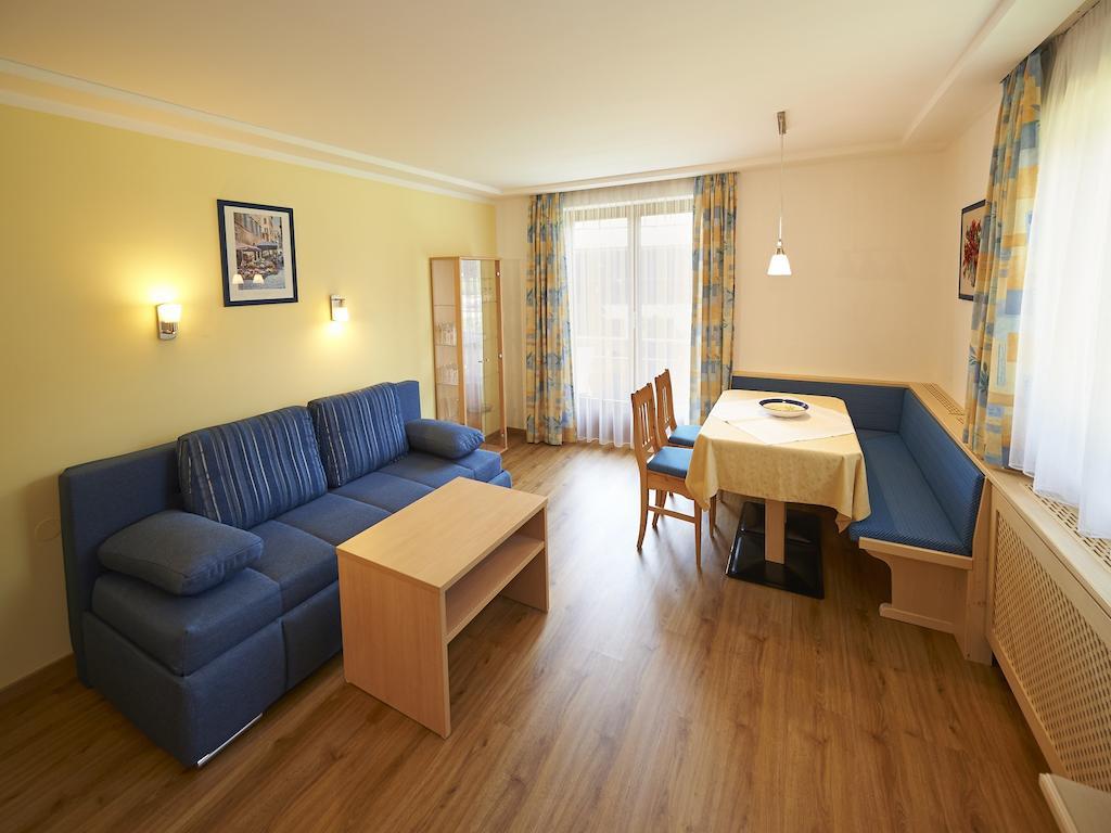 Haus Lanner Appartement Altenmarkt im Pongau Kamer foto