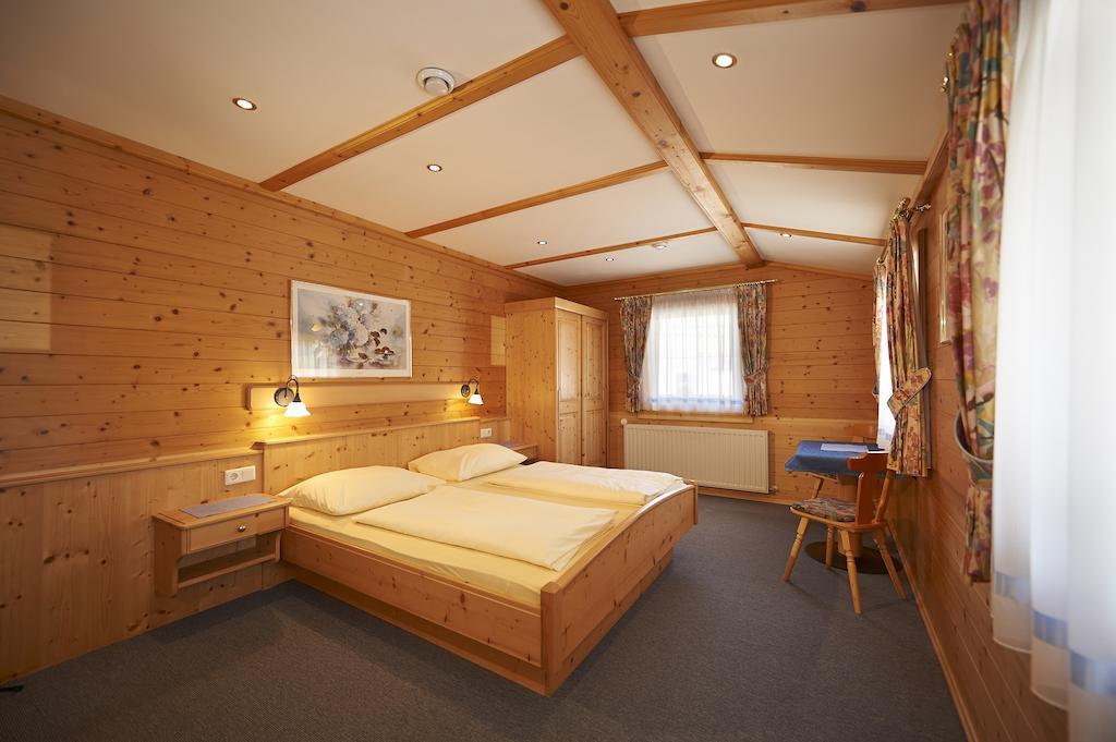 Haus Lanner Appartement Altenmarkt im Pongau Kamer foto